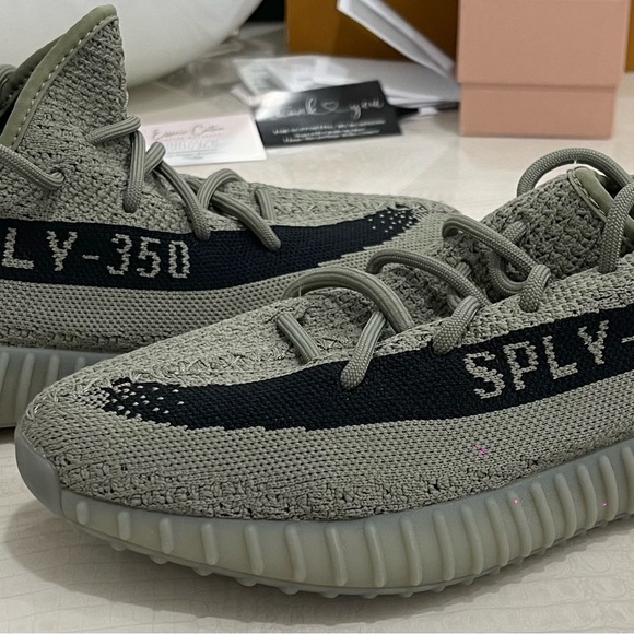 Adidas Yeezy Boost 350 V2 in Gray and Black - Picture 1 of 12